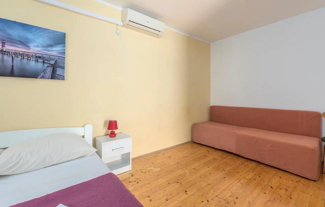 Pensión Apartments Stanko Fažana