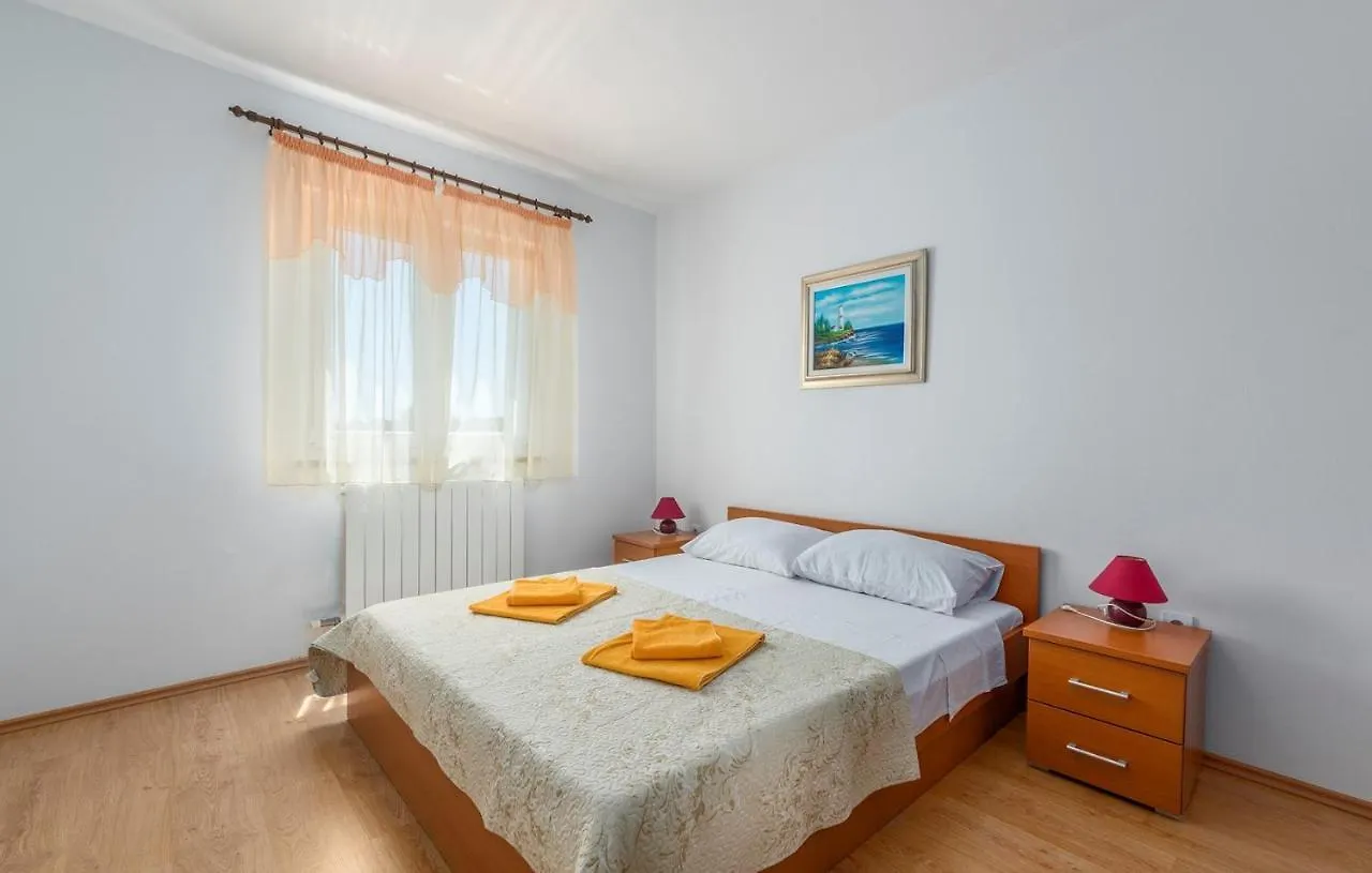 Pensión Apartments Stanko Fažana